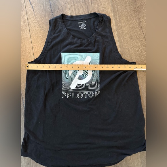 Peloton Workout Black Racer Back Athletic Cycling Tank Top Women’s Size XL - Picture 5 of 6